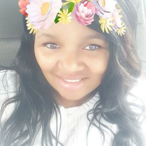 Meet your Posher, Annette
